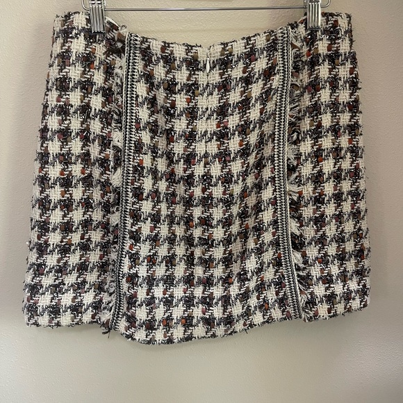 VERONICA BEARD STARCK HOUNDSTOOTH TWEED MINI SKIRT - Picture 10 of 11